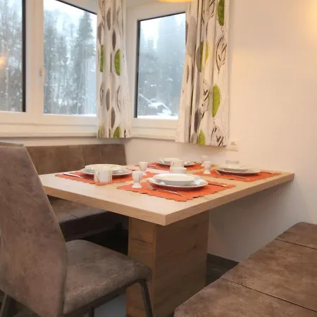 Picturesque Holiday With Terrace In Kirchberg Сasa de vacaciones *